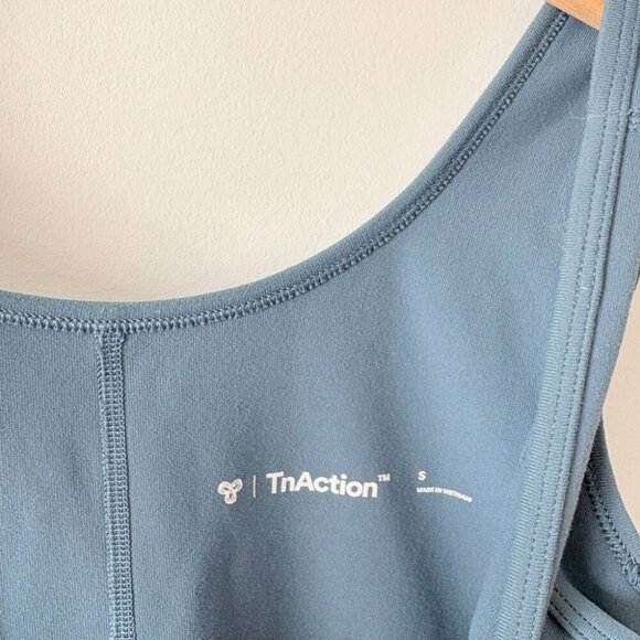 Aritzia TNA TnAction TnaLIFE Shake-It 5" Romper Size Small - Picture 5 of 5